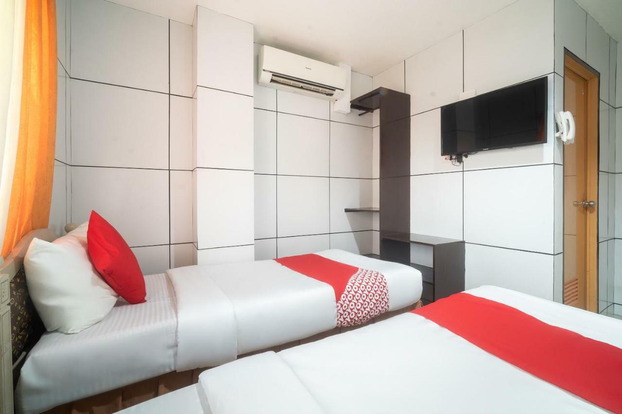 Oyo 197 Sunny Point Hotel Davao City Εξωτερικό φωτογραφία