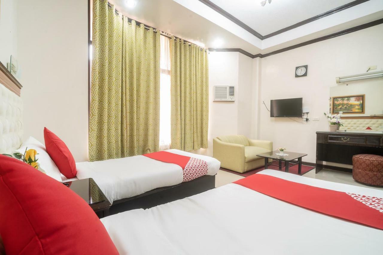 Oyo 197 Sunny Point Hotel Davao City Εξωτερικό φωτογραφία